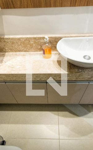 Studio à venda com 22m², 1 quarto e sem vaga Studio à venda com 22m², 1 quarto e sem vagaBanheiro