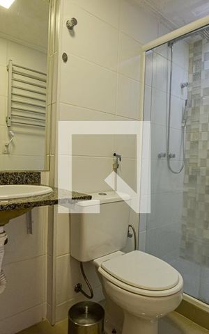 Apartamento à venda com 62m², 2 quartos e 1 vaga Apartamento à venda com 62m², 2 quartos e 1 vagaBanheiro