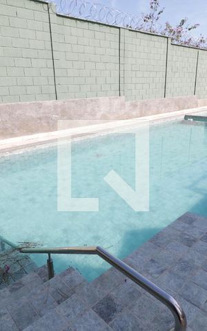 Apartamento para alugar com 45m², 2 quartos e 1 vagaÁrea comum - Piscina