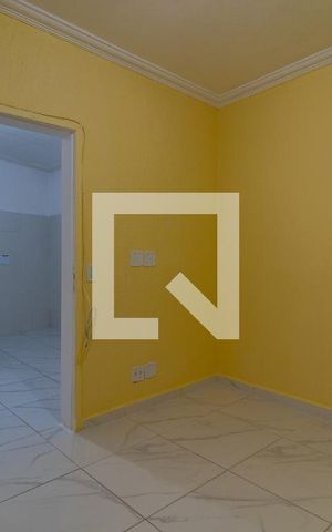 Casa para alugar com 35m², 1 quarto e sem vaga Casa para alugar com 35m², 1 quarto e sem vagaQuarto