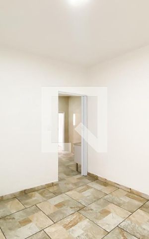 Casa para alugar com 65m², 1 quarto e 1 vaga Casa para alugar com 65m², 1 quarto e 1 vagaQuarto