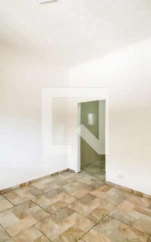 Casa para alugar com 65m², 1 quarto e 1 vaga Casa para alugar com 65m², 1 quarto e 1 vagaSala