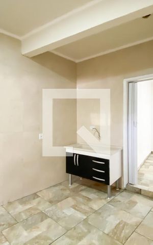 Casa para alugar com 65m², 1 quarto e 1 vaga Casa para alugar com 65m², 1 quarto e 1 vagaCozinha