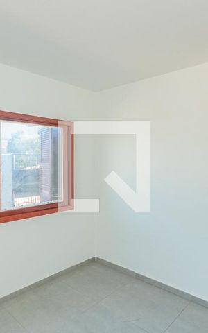 Casa à venda com 212m², 5 quartos e 3 vagas Casa à venda com 212m², 5 quartos e 3 vagasQuarto 2