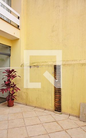 Casa à venda com 233m², 3 quartos e 3 vagasQuintal