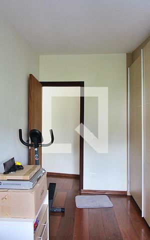 Casa à venda com 233m², 3 quartos e 3 vagasQuarto 3