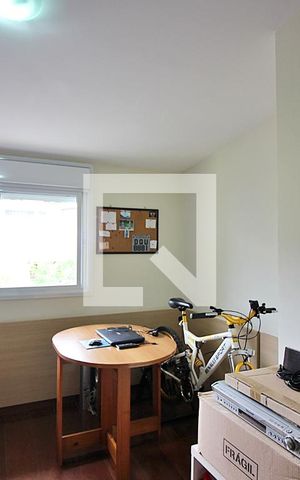 Casa à venda com 233m², 3 quartos e 3 vagasQuarto 3