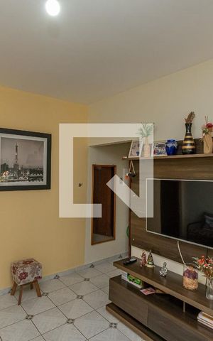 Casa à venda com 160m², 3 quartos e 7 vagas Casa à venda com 160m², 3 quartos e 7 vagasSala
