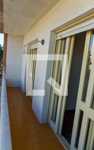 Apartamento à venda com 100m², 2 quartos e sem vaga Apartamento à venda com 100m², 2 quartos e sem vagaSacada