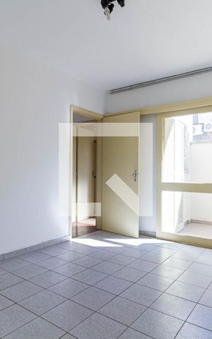 Apartamento à venda com 100m², 2 quartos e sem vaga Apartamento à venda com 100m², 2 quartos e sem vagaSala