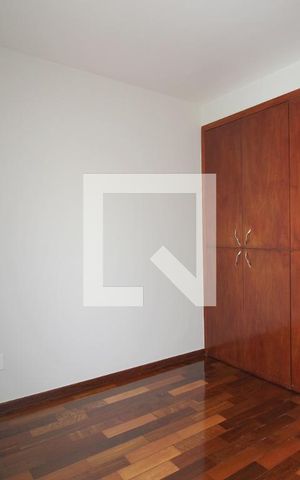Apartamento à venda com 90m², 3 quartos e 1 vagaQuarto de serviço 
