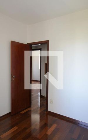 Apartamento à venda com 90m², 3 quartos e 1 vagaQuarto 2