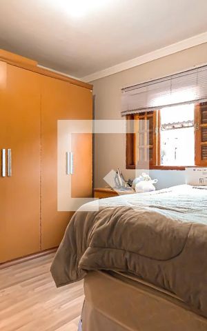 Casa à venda com 120m², 2 quartos e 2 vagas Casa à venda com 120m², 2 quartos e 2 vagasSuíte