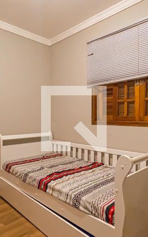 Casa à venda com 120m², 2 quartos e 2 vagas Casa à venda com 120m², 2 quartos e 2 vagasQuarto