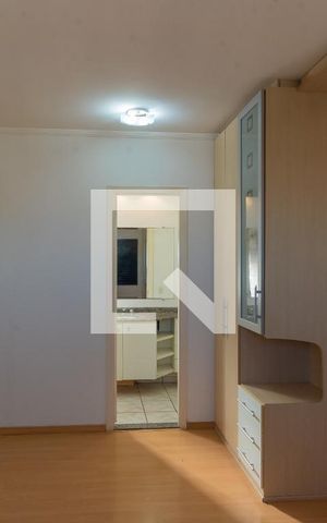 Apartamento para alugar com 78m², 3 quartos e 2 vagas Apartamento para alugar com 78m², 3 quartos e 2 vagasSuíte