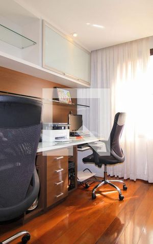 Apartamento à venda com 260m², 4 quartos e 4 vagasQuarto 3