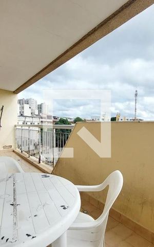 Apartamento para alugar com 90m², 2 quartos e 1 vaga Apartamento para alugar com 90m², 2 quartos e 1 vagaSacada