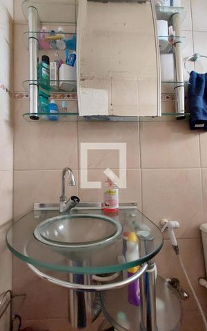 Apartamento para alugar com 90m², 2 quartos e 1 vaga Apartamento para alugar com 90m², 2 quartos e 1 vagaBanheiro