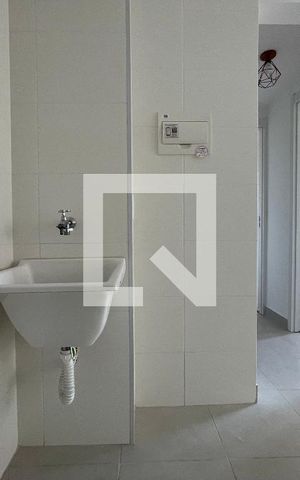 Apartamento à venda com 38m², 2 quartos e sem vaga Apartamento à venda com 38m², 2 quartos e sem vagaÁrea de Serviço