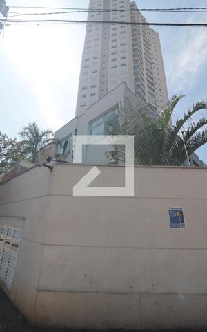 Apartamento à venda com 130m², 3 quartos e 2 vagasFachada