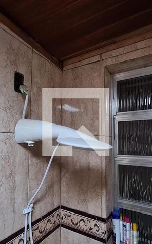Casa de condomínio à venda com 70m², 2 quartos e 1 vaga Casa de condomínio à venda com 70m², 2 quartos e 1 vagaBanheiro