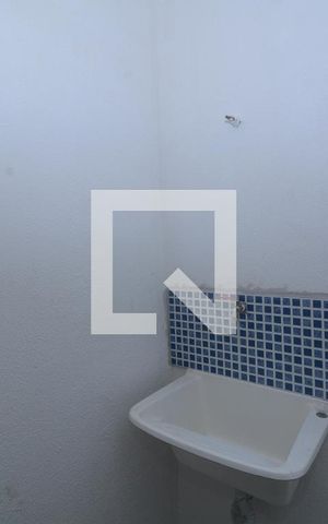 Casa para alugar com 48m², 2 quartos e 1 vagaÁrea de Serviço