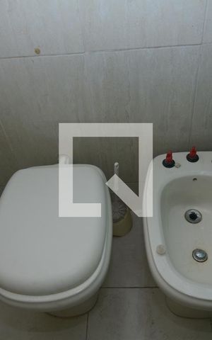 Casa para alugar com 48m², 2 quartos e 1 vagaBanheiro