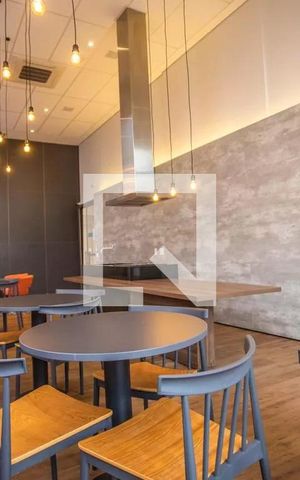 Apartamento para alugar com 68m², 2 quartos e 1 vaga Apartamento para alugar com 68m², 2 quartos e 1 vagaÁrea comum - Salão de festas