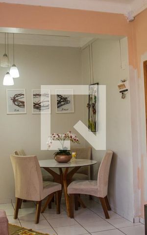 Casa de condomínio para alugar com 130m², 3 quartos e 1 vagaSala
