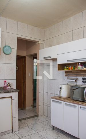 Casa de condomínio para alugar com 130m², 3 quartos e 1 vagaCozinha