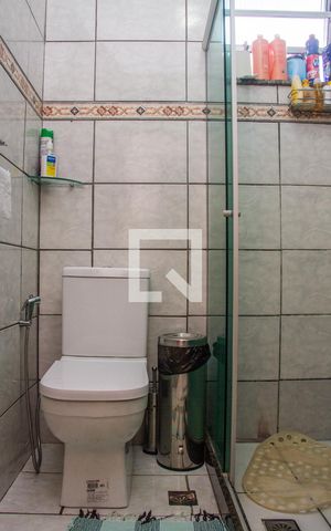Casa de condomínio para alugar com 130m², 3 quartos e 1 vagaBanheiro Social