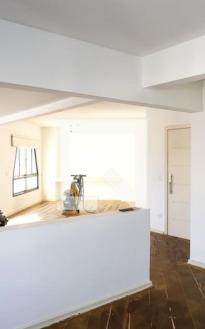 Apartamento à venda com 290m², 5 quartos e 3 vagas Apartamento à venda com 290m², 5 quartos e 3 vagasSala