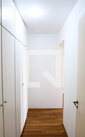 Apartamento à venda com 290m², 5 quartos e 3 vagas Apartamento à venda com 290m², 5 quartos e 3 vagassuíte 1