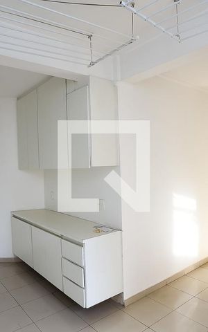 Apartamento à venda com 290m², 5 quartos e 3 vagas Apartamento à venda com 290m², 5 quartos e 3 vagasÁrea de Serviço