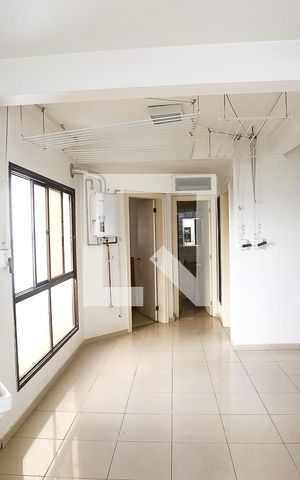 Apartamento à venda com 290m², 5 quartos e 3 vagas Apartamento à venda com 290m², 5 quartos e 3 vagasÁrea de Serviço