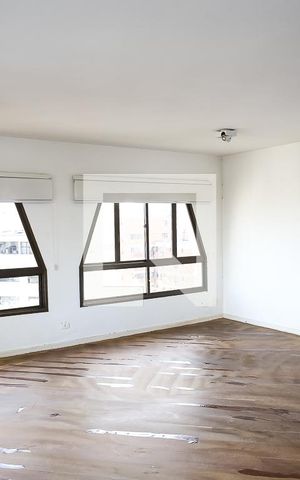 Apartamento à venda com 290m², 5 quartos e 3 vagas Apartamento à venda com 290m², 5 quartos e 3 vagasSala
