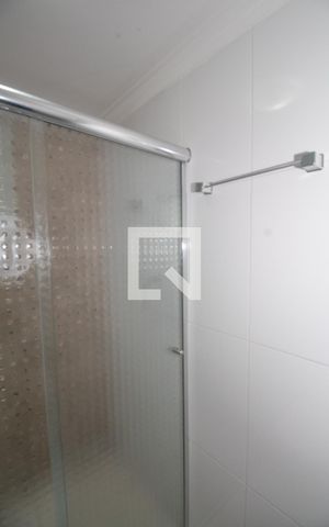 Apartamento à venda com 67m², 2 quartos e 1 vaga Apartamento à venda com 67m², 2 quartos e 1 vagaBanheiro