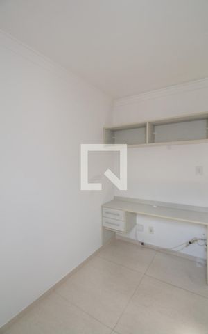 Apartamento à venda com 67m², 2 quartos e 1 vaga Apartamento à venda com 67m², 2 quartos e 1 vagaQuarto
