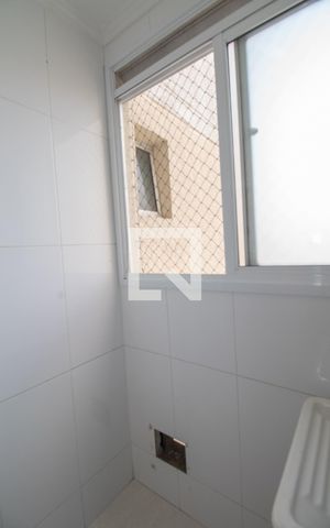 Apartamento à venda com 67m², 2 quartos e 1 vaga Apartamento à venda com 67m², 2 quartos e 1 vagaÁrea de Serviço