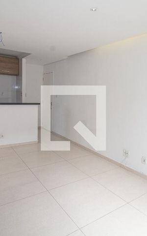 Apartamento à venda com 67m², 2 quartos e 1 vaga Apartamento à venda com 67m², 2 quartos e 1 vagaSala