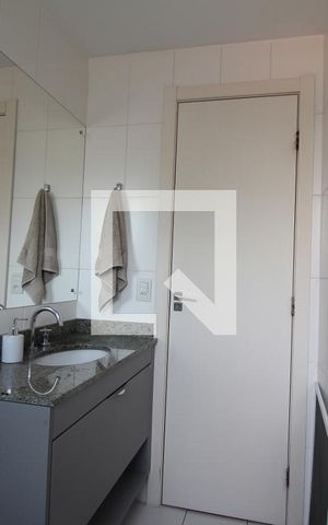 Apartamento para alugar com 110m², 3 quartos e 2 vagasBanheiro da Suíte