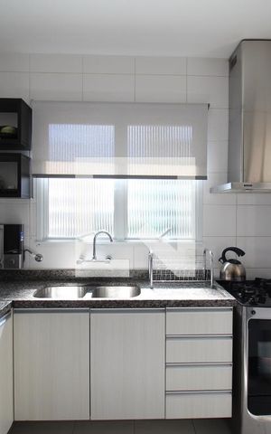 Apartamento para alugar com 110m², 3 quartos e 2 vagasCozinha