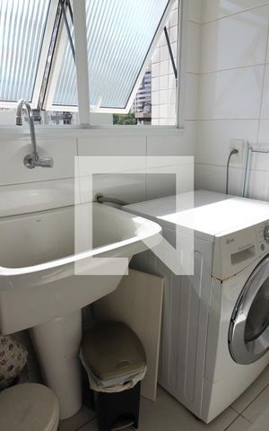 Apartamento para alugar com 110m², 3 quartos e 2 vagasÁrea de Serviço