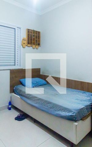 Casa à venda com 198m², 3 quartos e 7 vagas Casa à venda com 198m², 3 quartos e 7 vagasQuarto 01