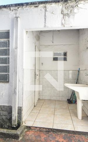 Casa à venda com 100m², 2 quartos e 1 vagaQuintal