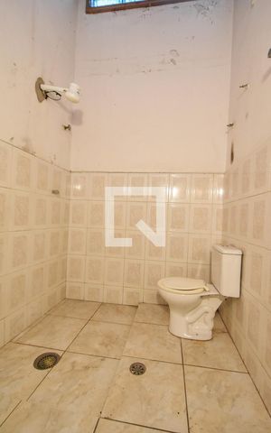 Casa à venda com 100m², 2 quartos e 1 vagaBanheiro 