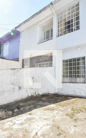 Casa à venda com 100m², 2 quartos e 1 vagaGaragem 