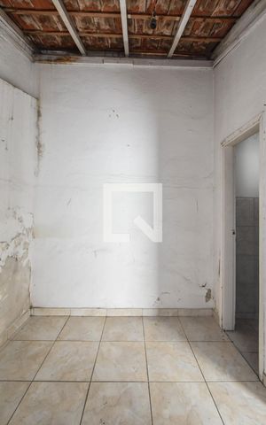 Casa à venda com 100m², 2 quartos e 1 vagaQuarto de Serviços 