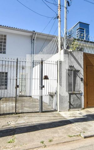 Casa à venda com 100m², 2 quartos e 1 vagaCasa 