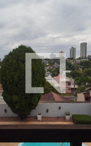 Casa à venda com 273m², 4 quartos e 2 vagas Casa à venda com 273m², 4 quartos e 2 vagasSala 2 - Vista
